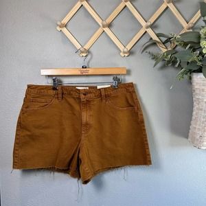 UNIVERSAL Thread, Vintage Midi High Rise Jean Shorts, Women's 14, NWT